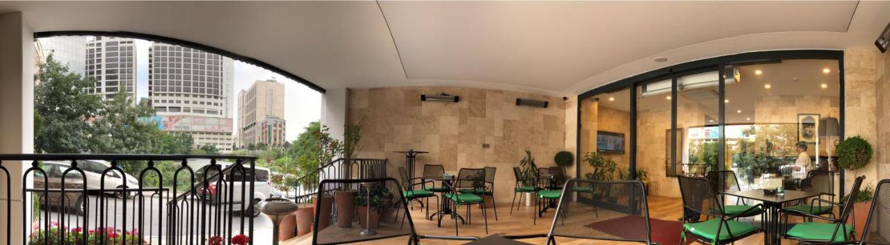 The White Orient Otel 4*