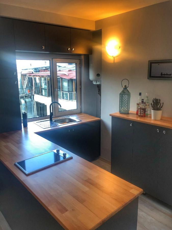 Cihangir, Taksim, Bosphorus View Apartment