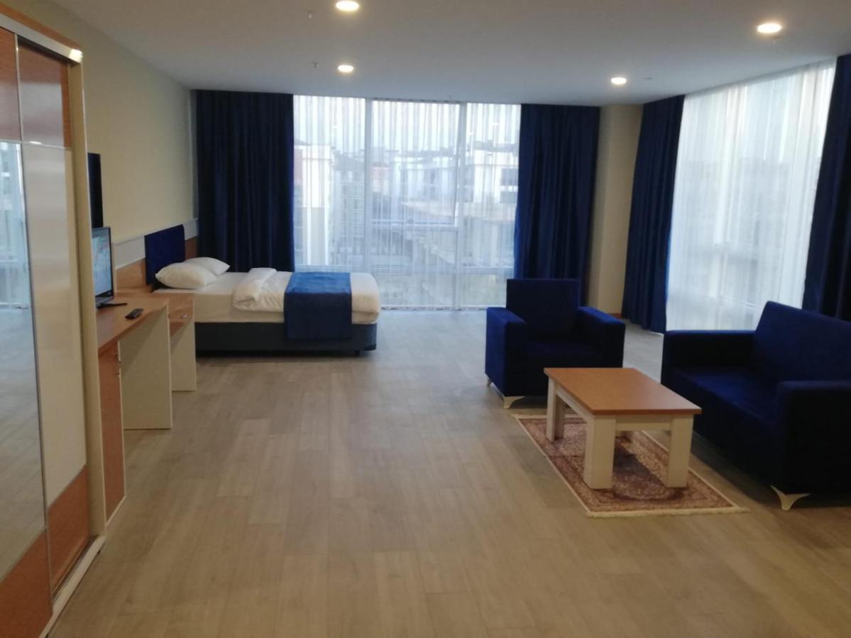 Aparthotel Skyblue *