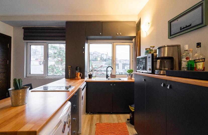 Apartment Cihangir, Taksim, Bosphorus View *