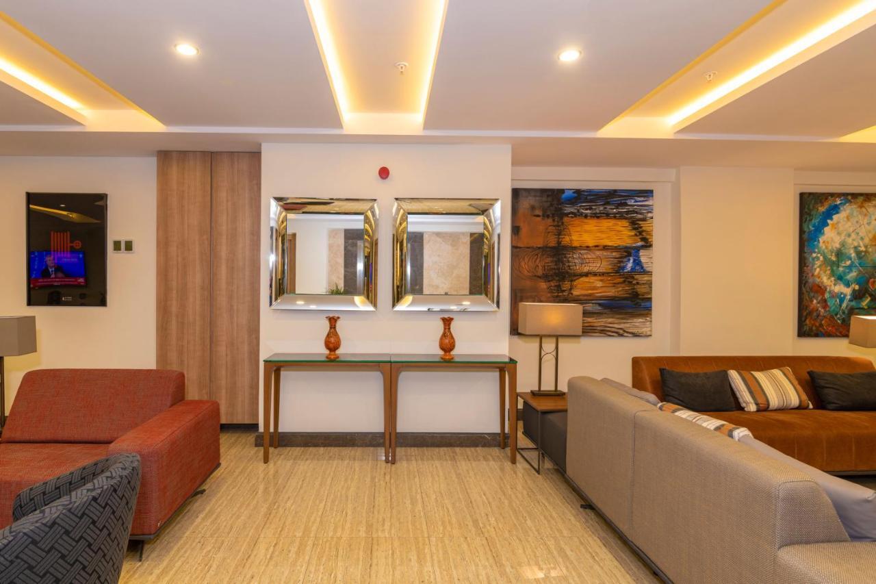 Otel 38