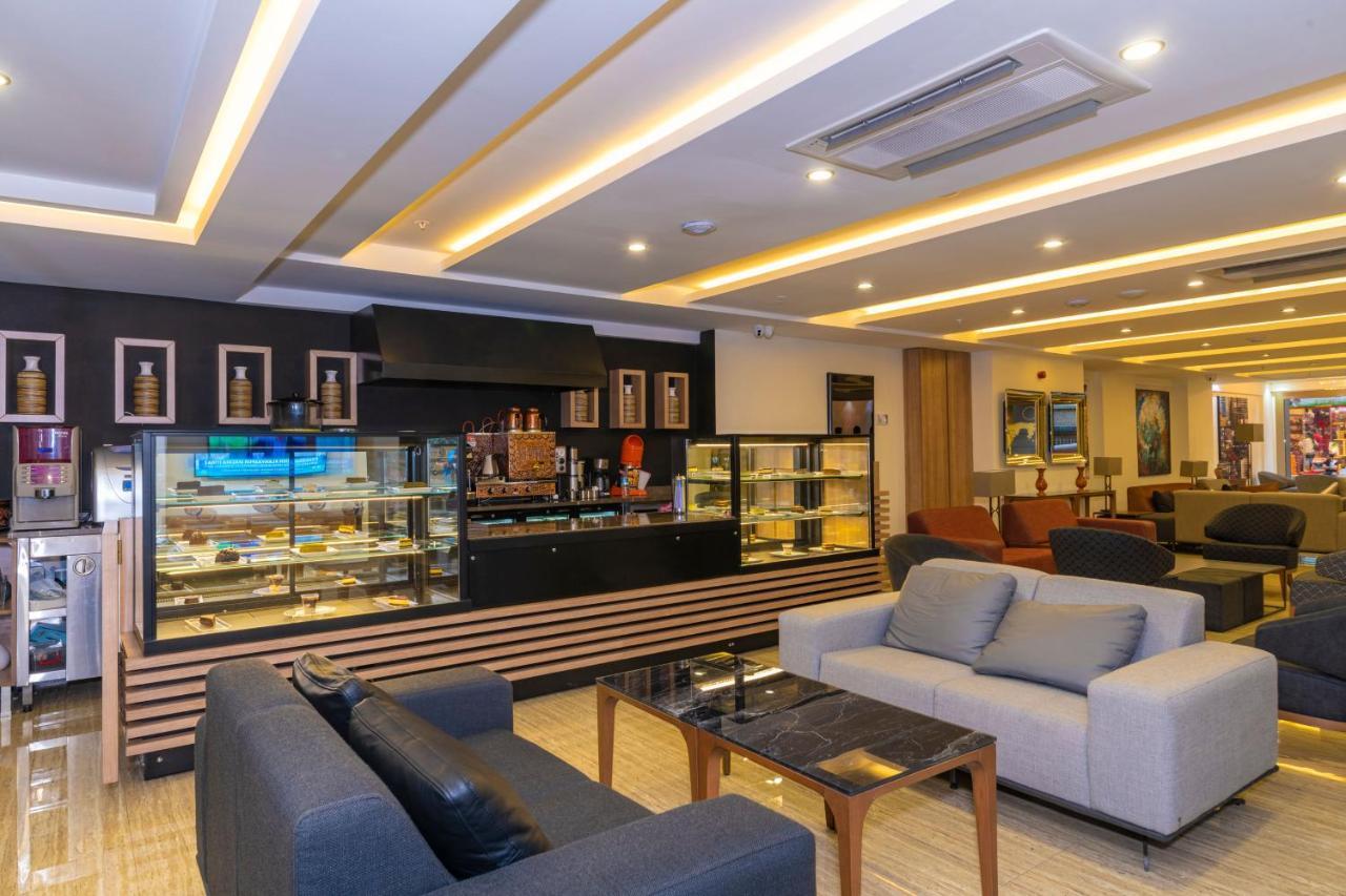 Otel 38 4*