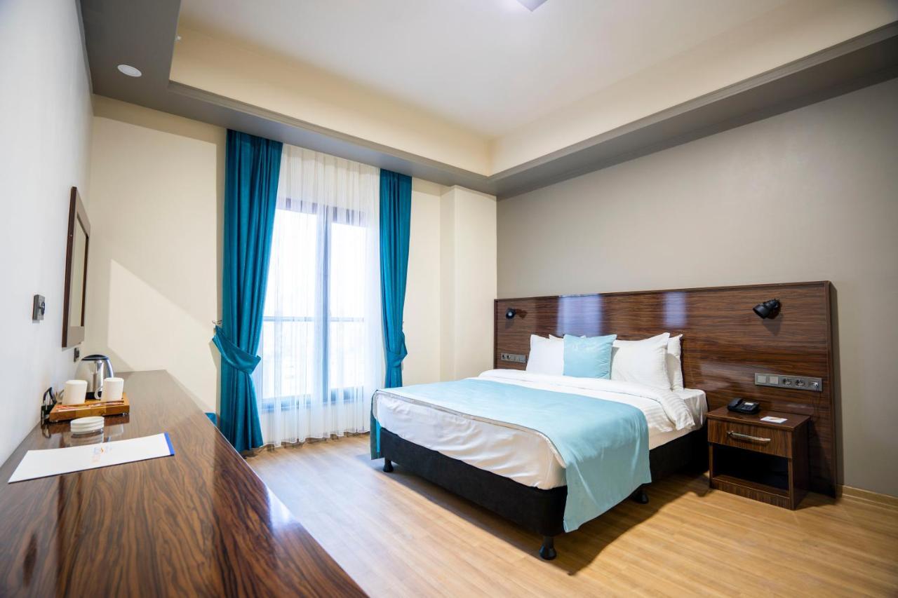 Mugwort & 4* Istambul