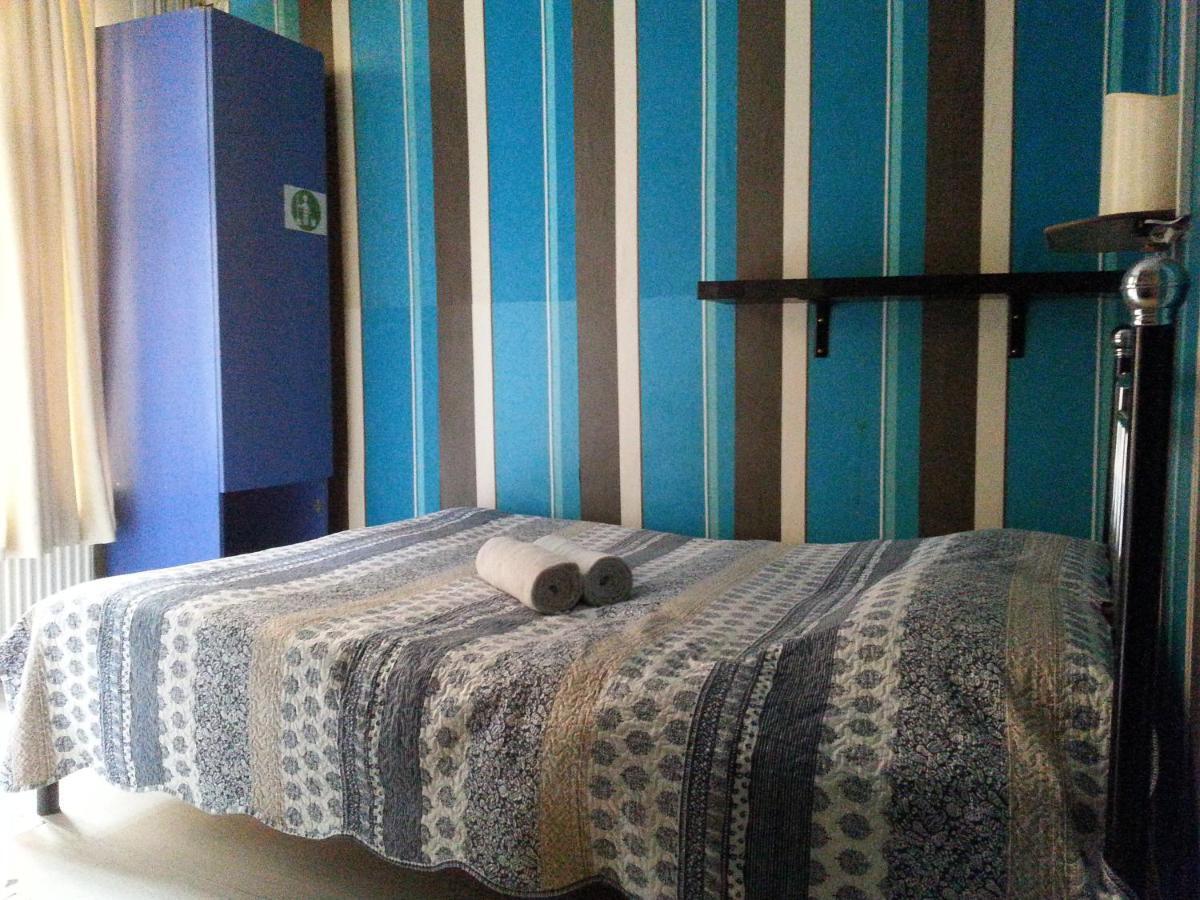 Albergue Taxim (adults Only) *
