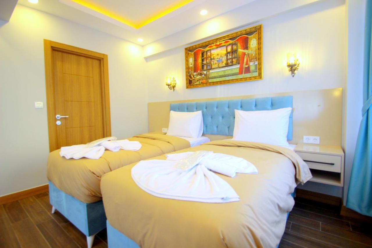 Hira Hotel 3*