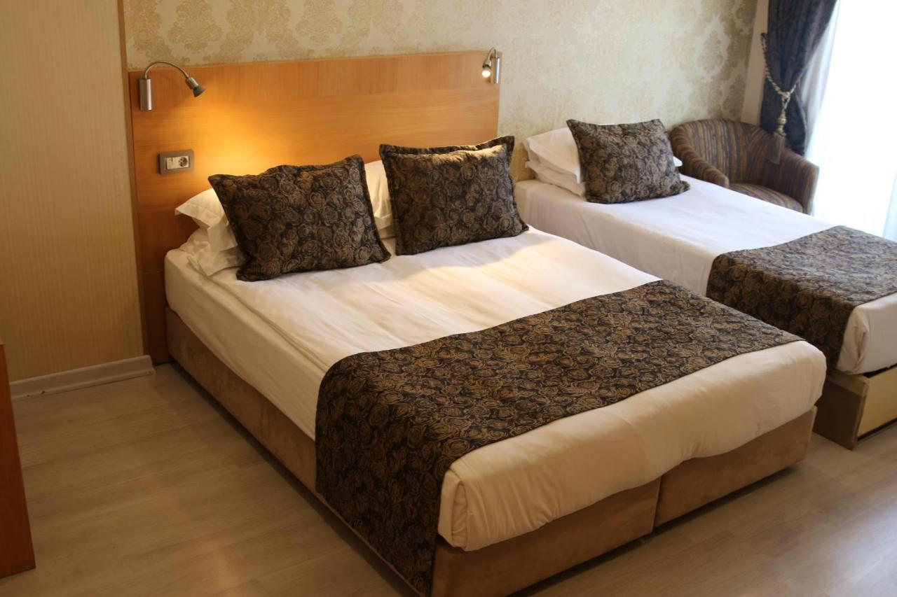 Hotel Emerald