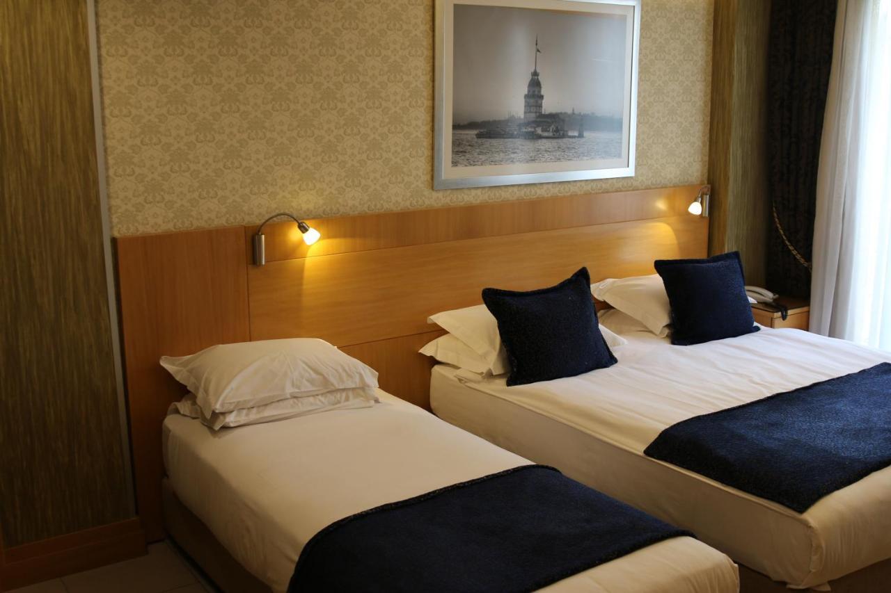 Hotel Emerald