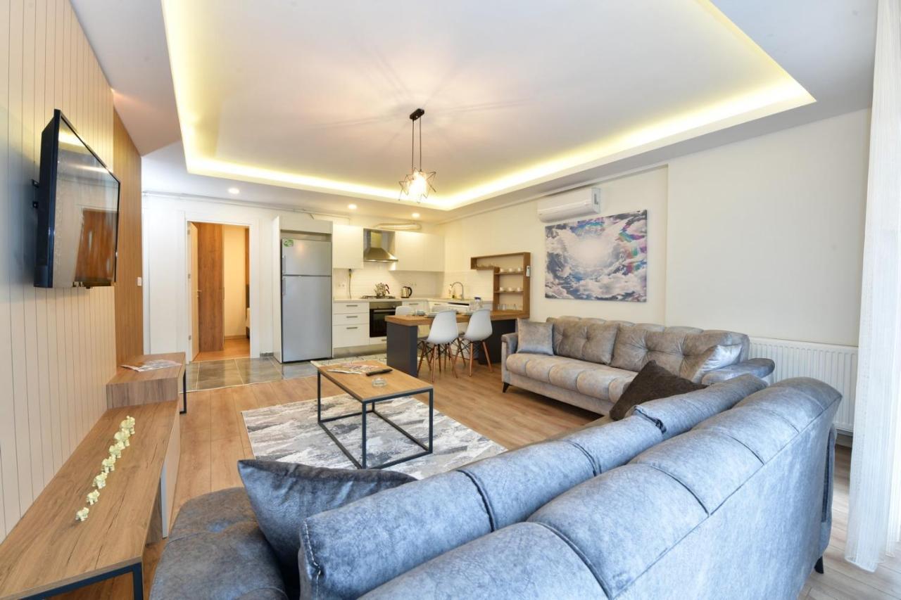 Apartment Color Homes Bomonti
