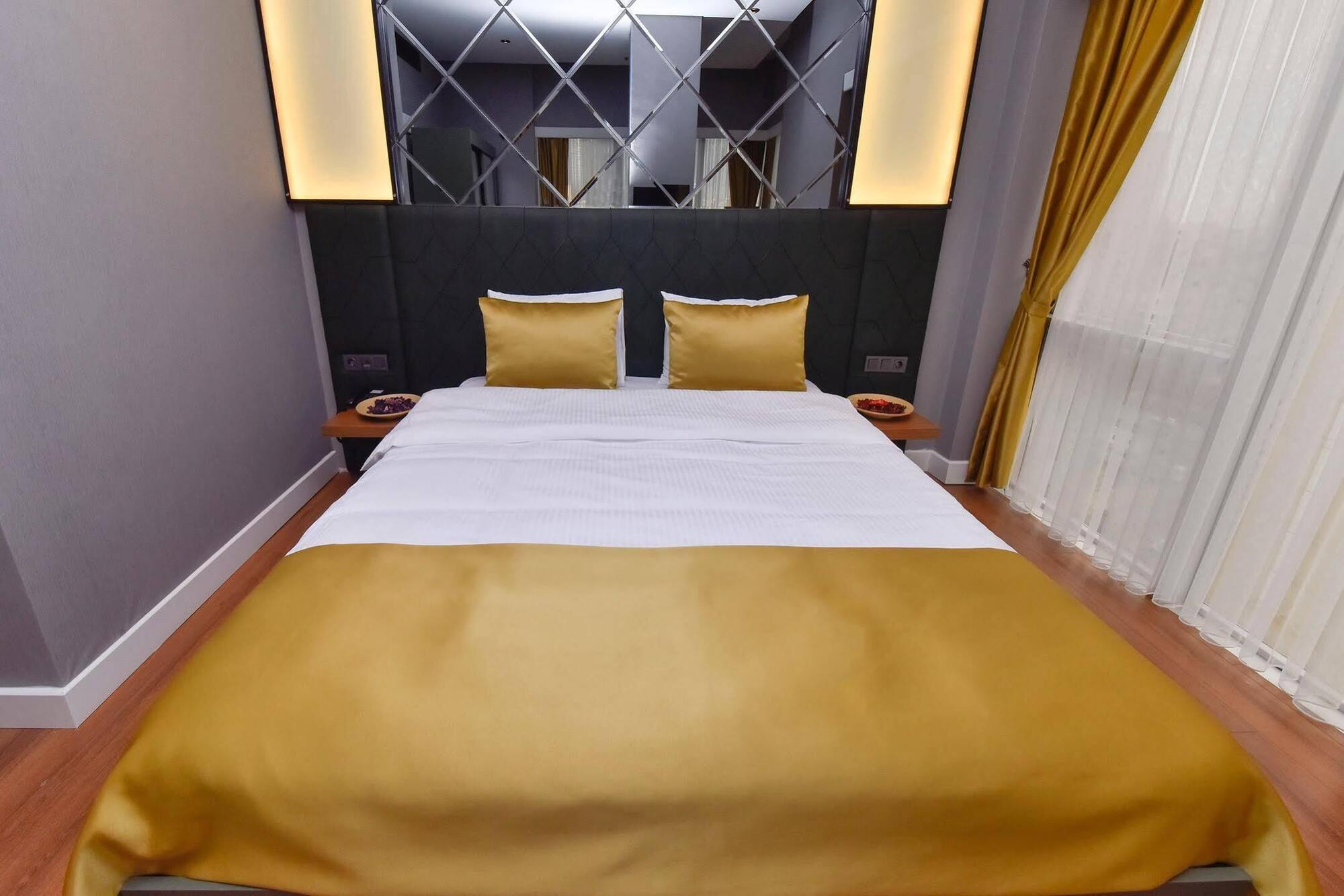 Atacity Hotel 3*