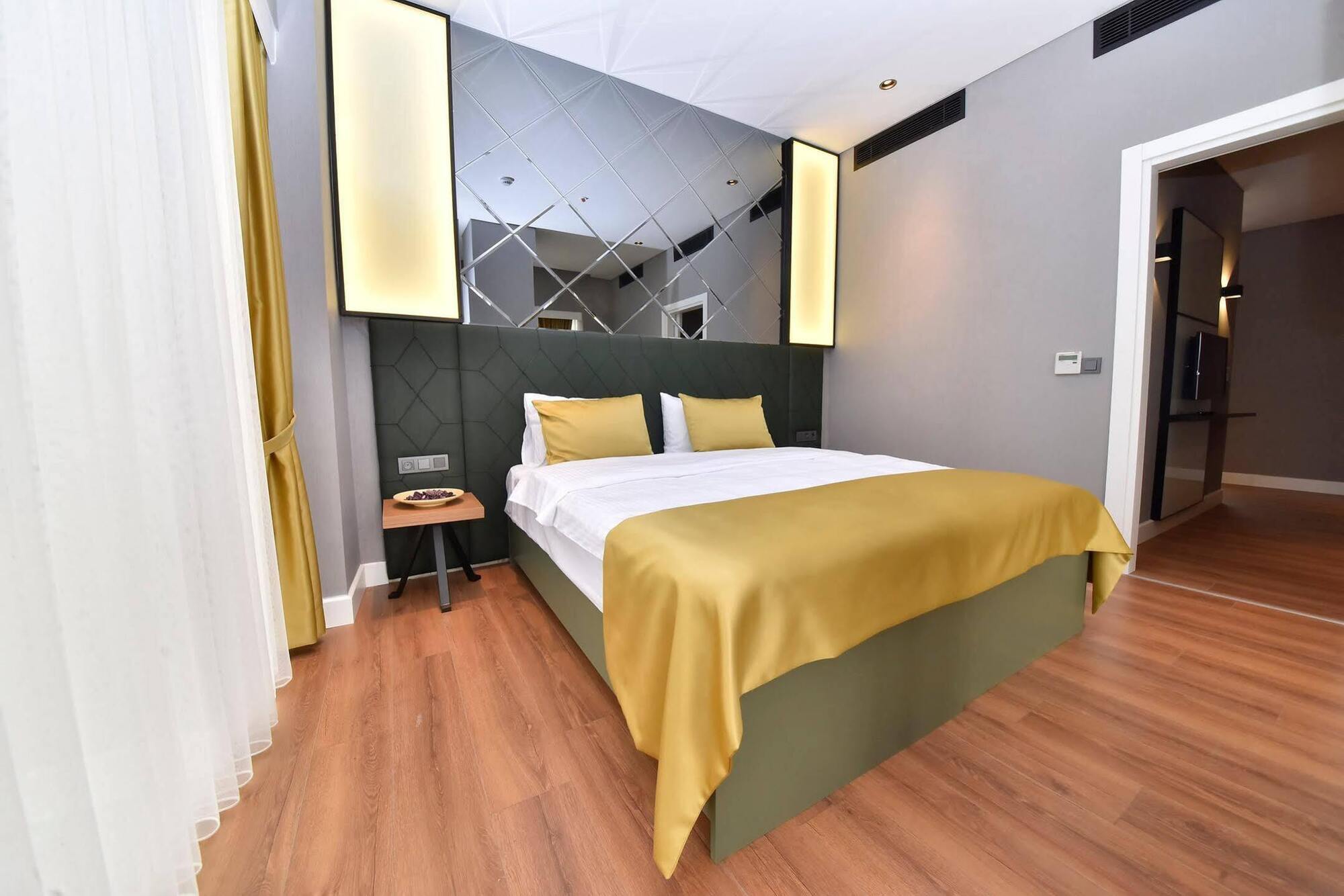 Atacity Hotel