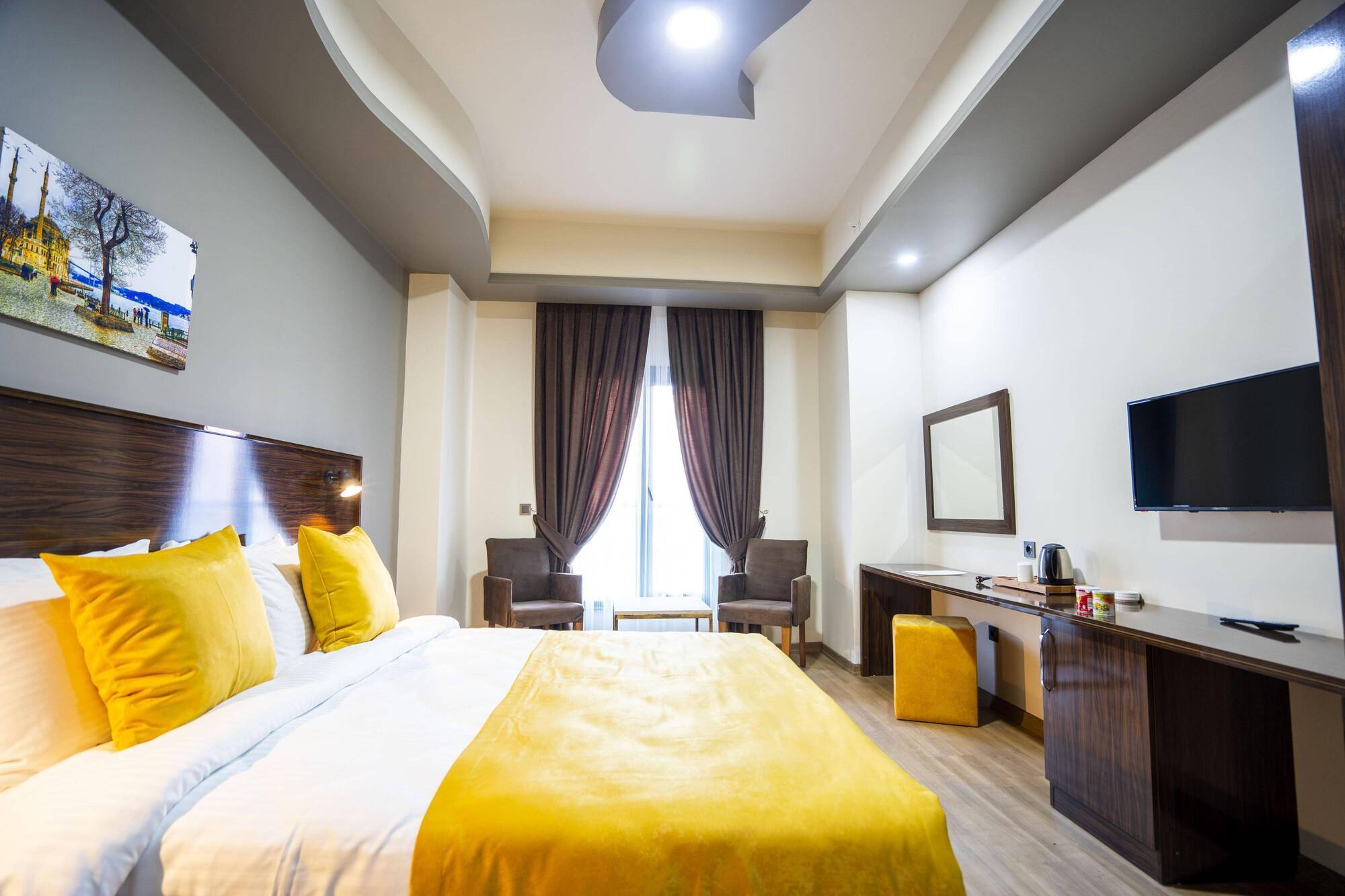 Hotel Mugwort & Istambul