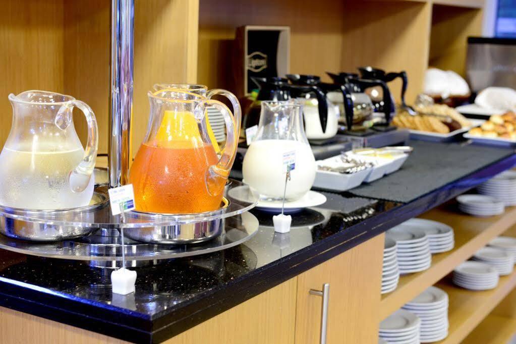 Express Istanbul-altunizade By Ihg 3* Istanbul