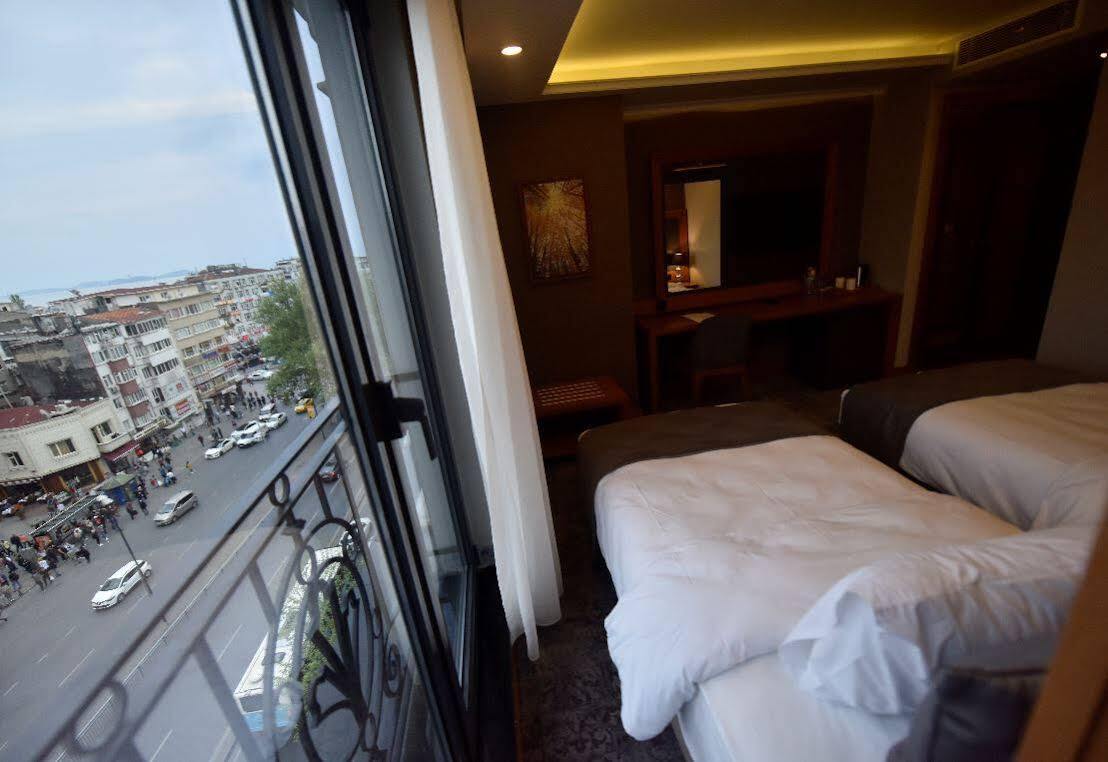 Otel Four Seven