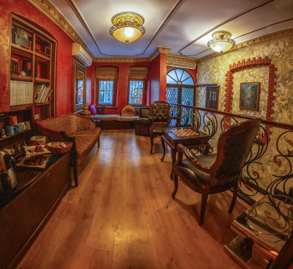 Irish Hotel 2*