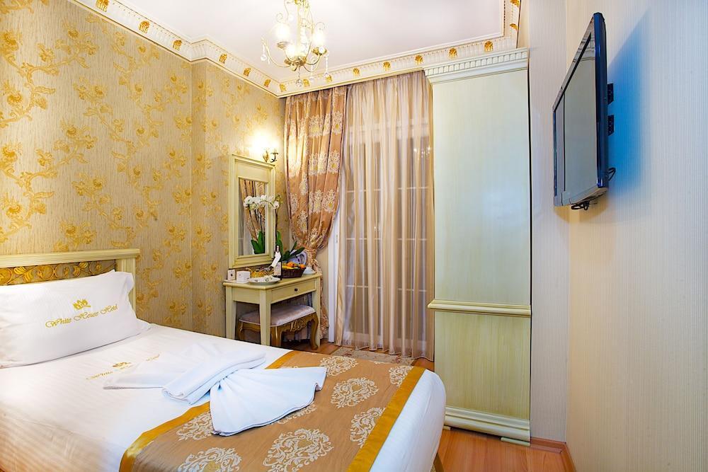 Hotel White House 4*