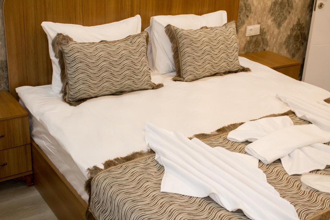 Hotel Capitol Suites Old City