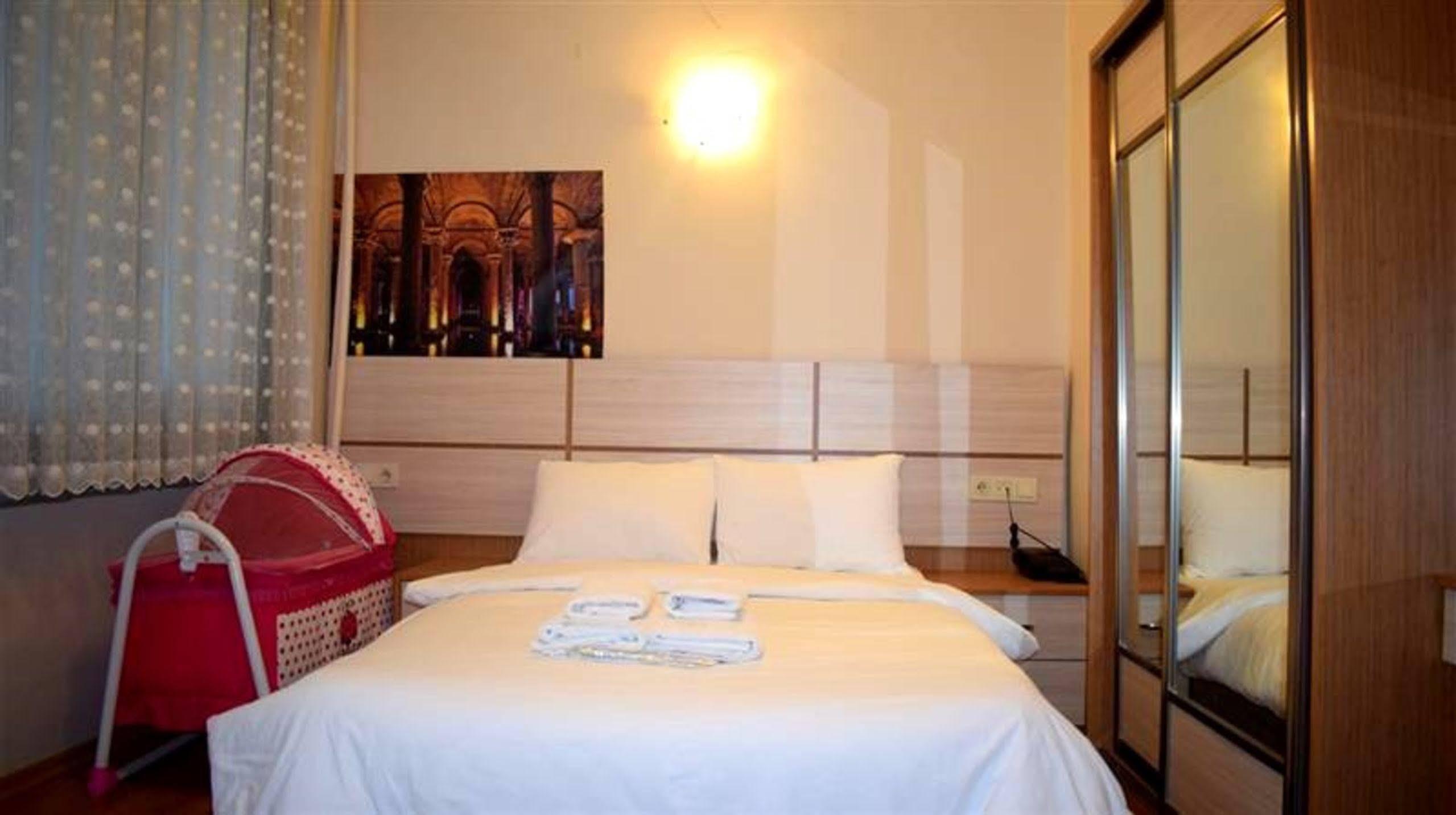 Hotel Royal Besiktas 2*
