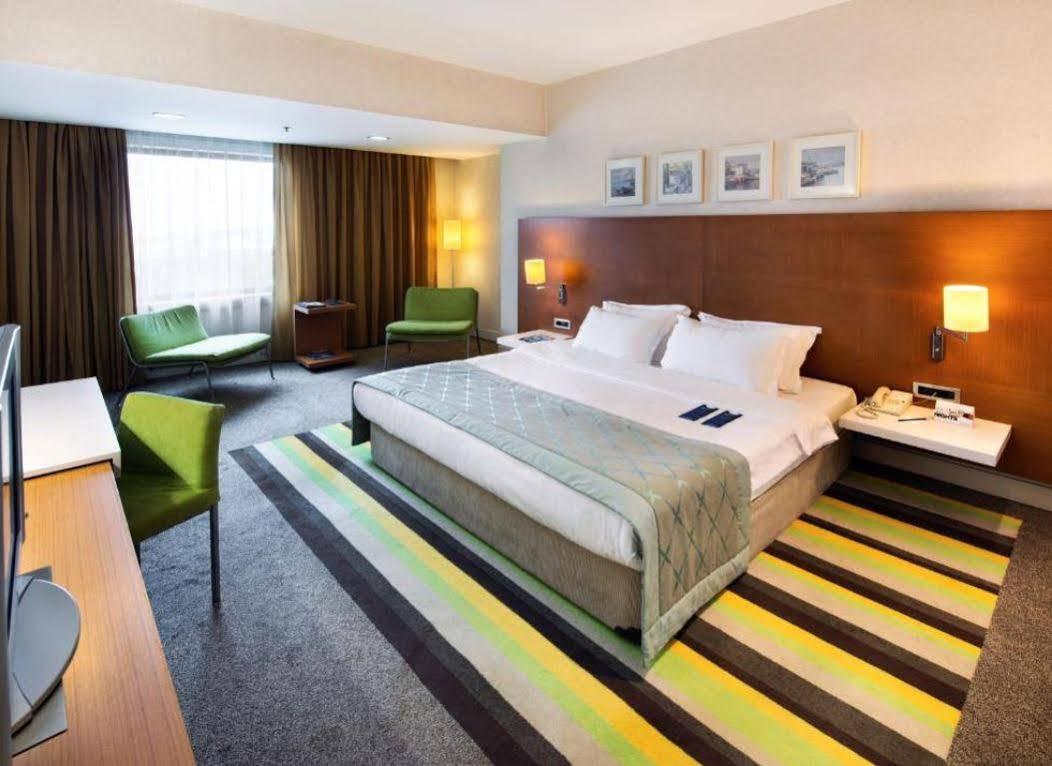 Hotel Bh Conference & Airport 5*