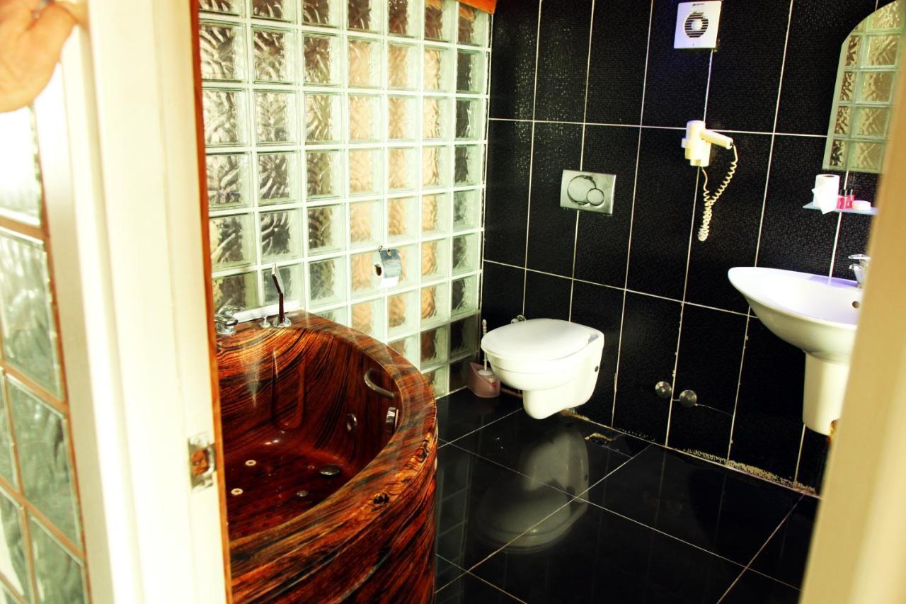 Life Hotel 2*