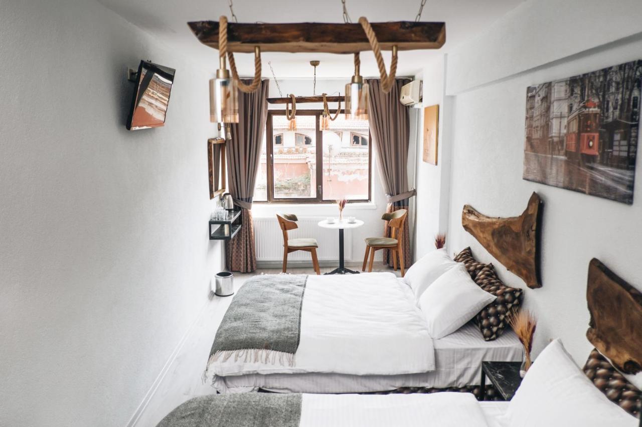 Hotel Pandan Karakoy 3*