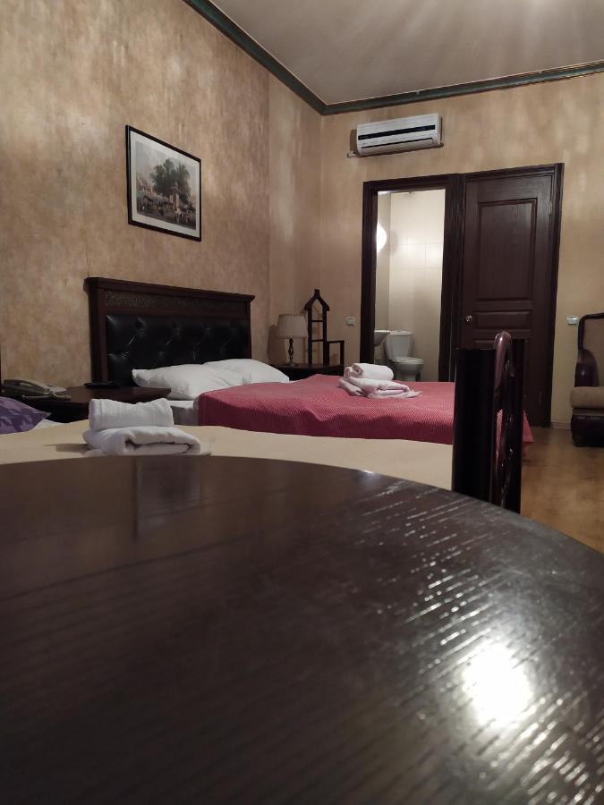 Irish 2* Istanbul