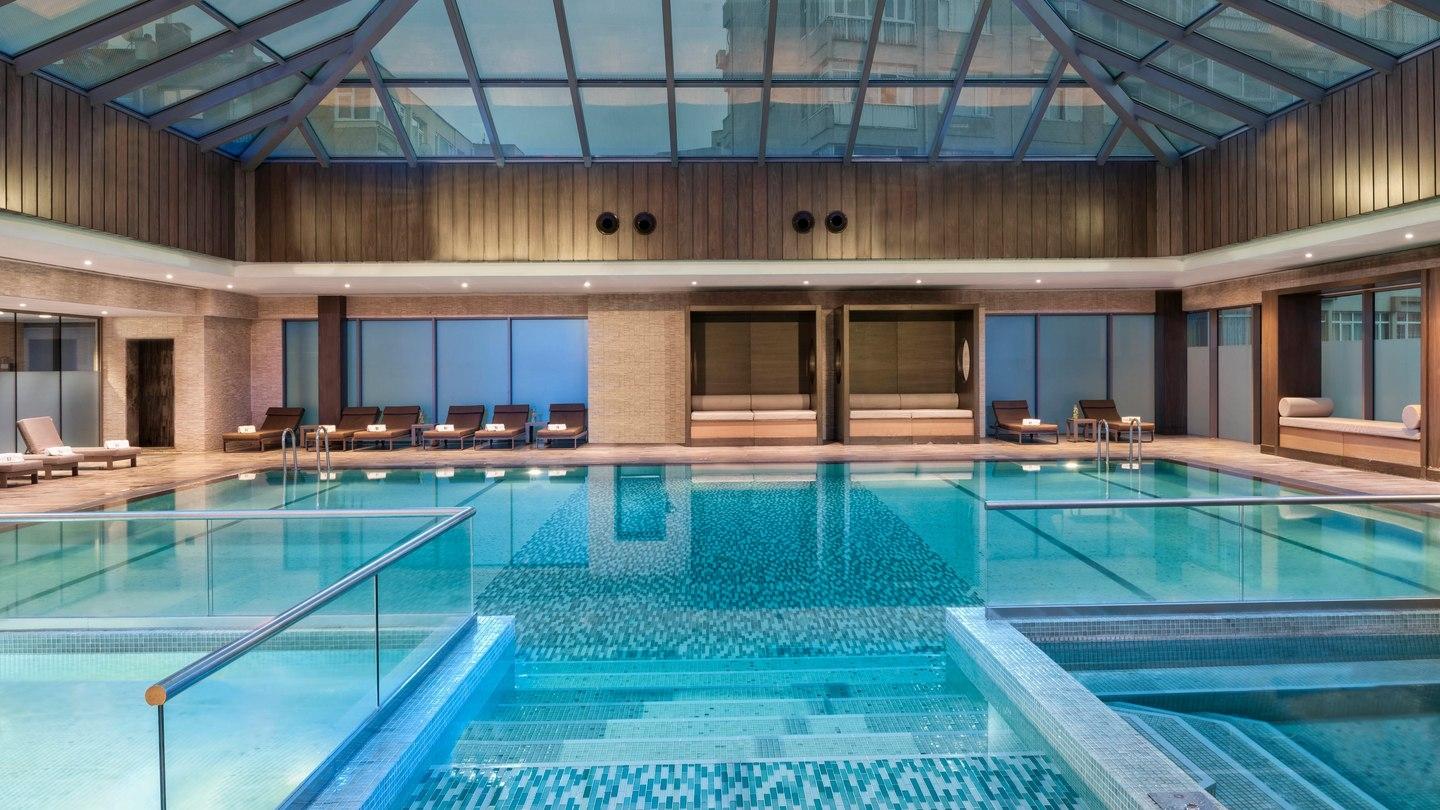 Renaissance Polat Hotel 5*