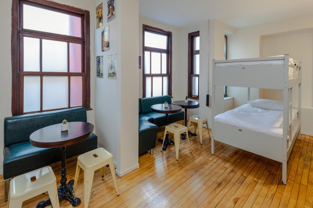 Sanat Taksim Hostel *