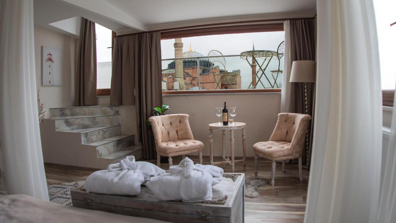 Fuego Design Hotel 2*