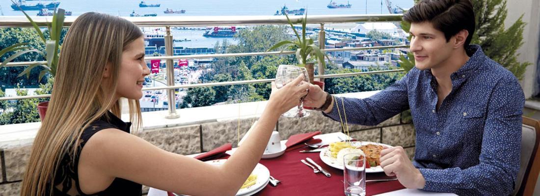 Marmara Place Old Hotel Istanbul