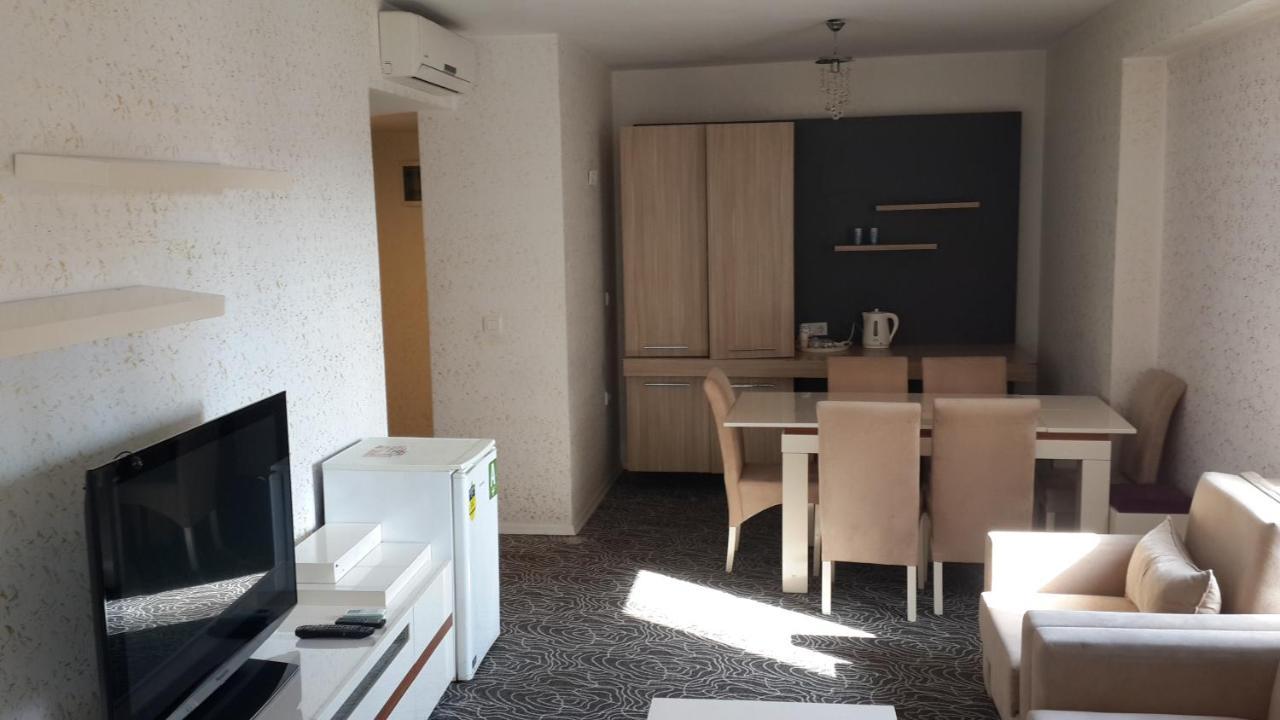 Oezkan Aparthotel *