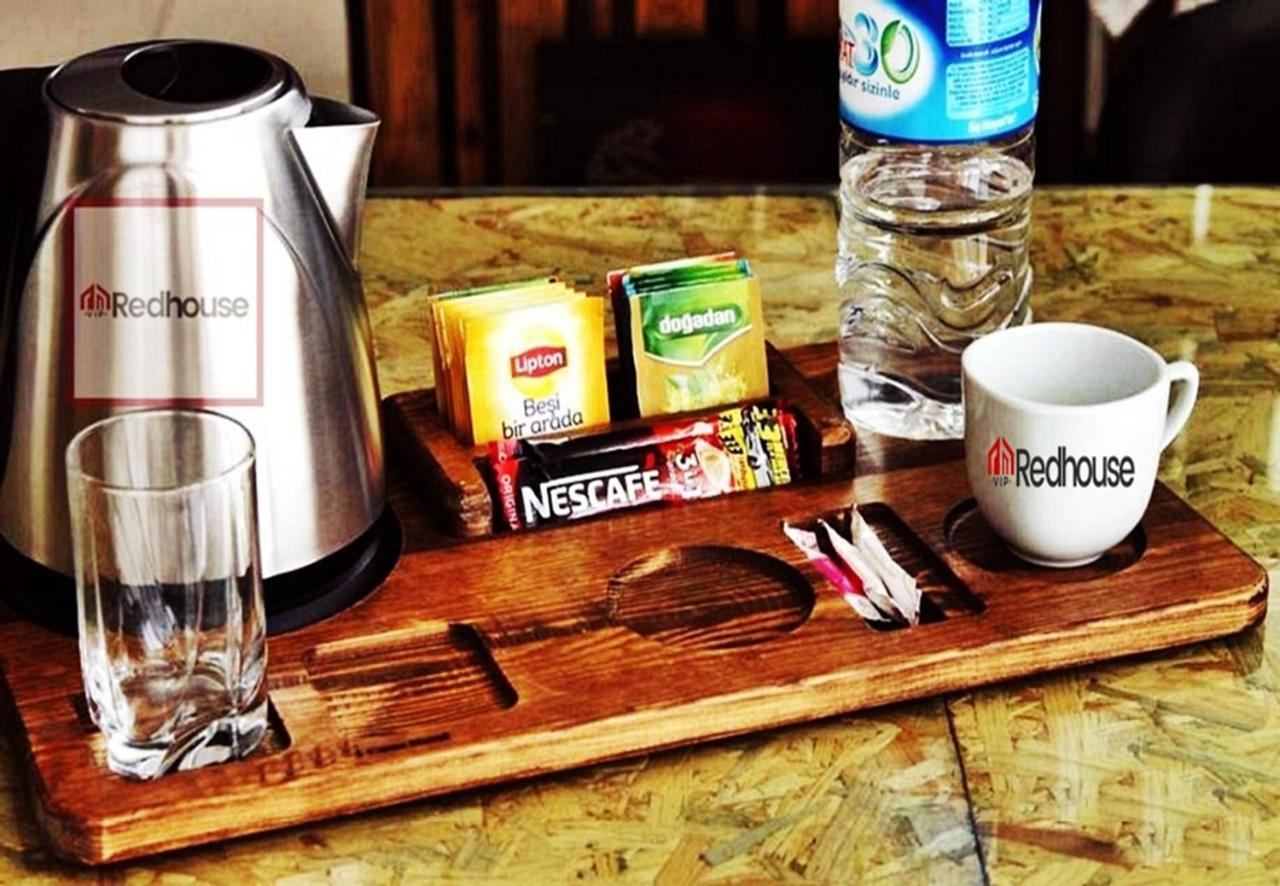 Red House Vip Apartmant Suites Aparthotel 3*