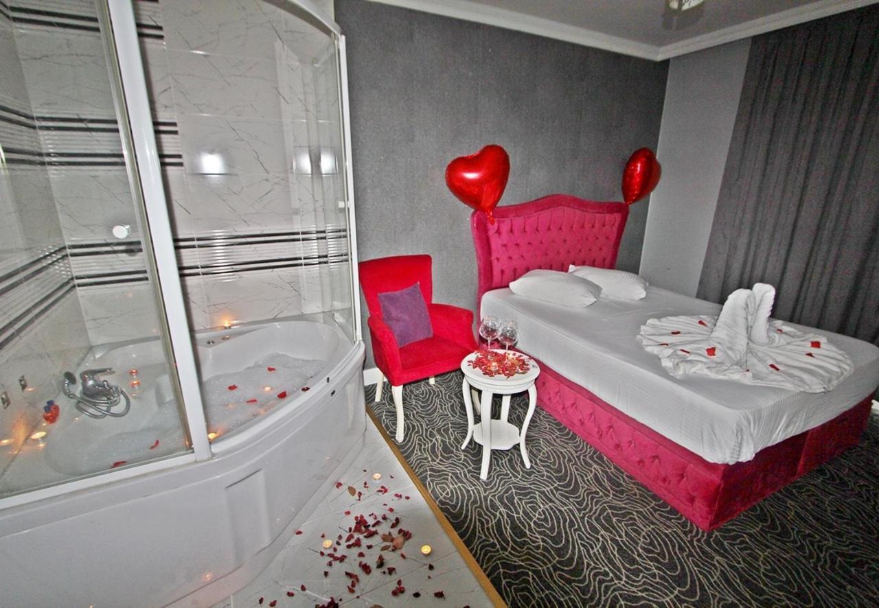 Red House Vip Apartmant Suites Aparthotel 3*