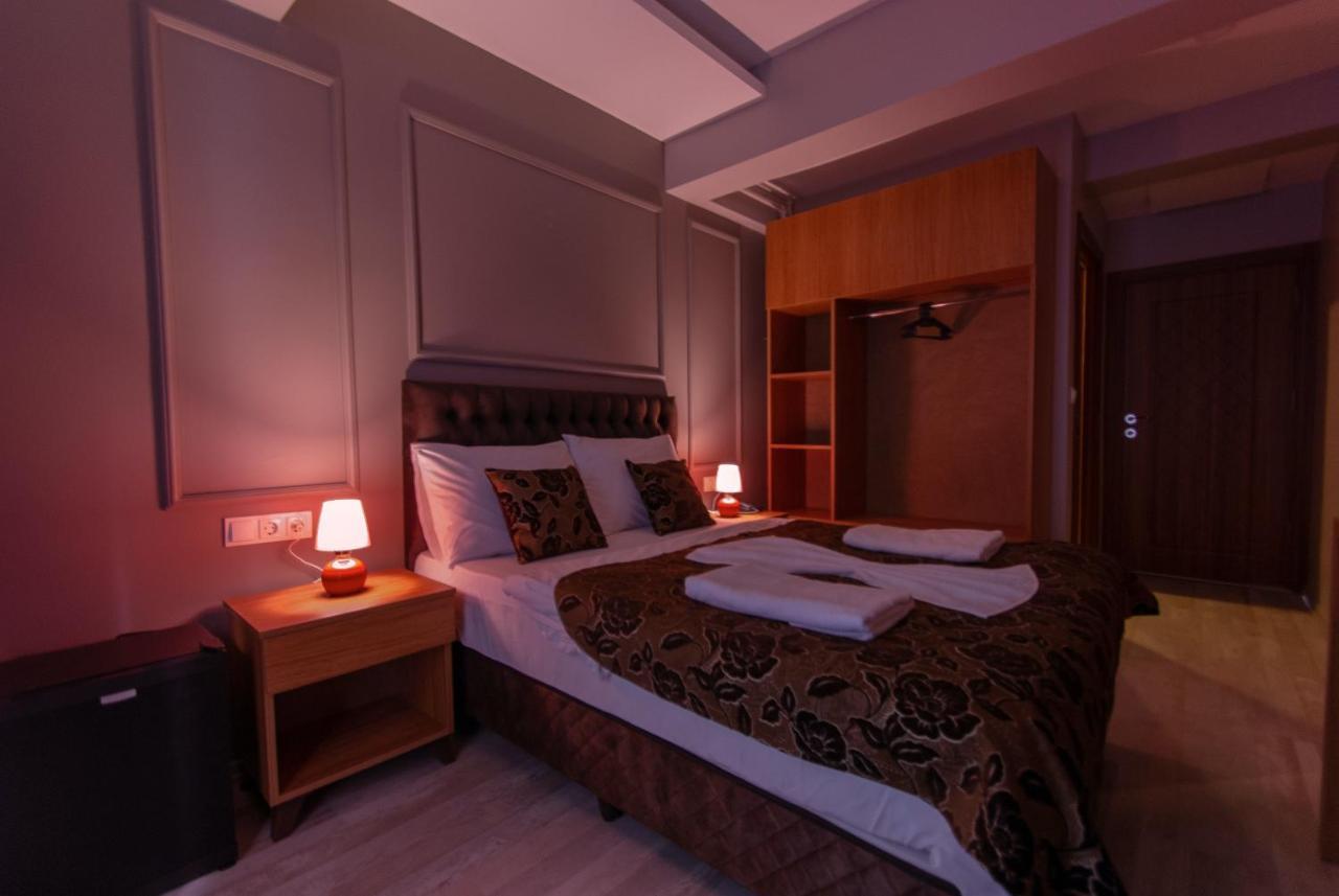 Naz Old Bazaar Hotel 3*