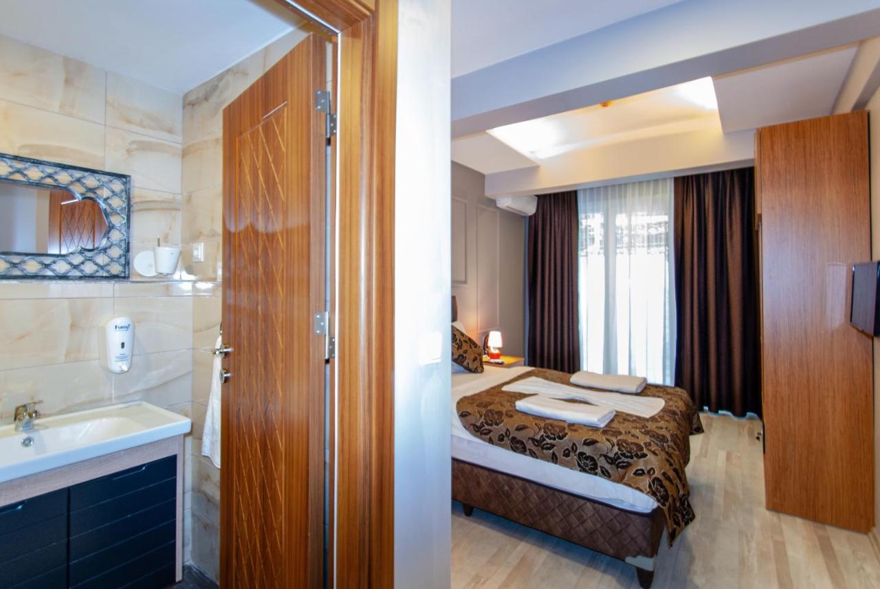 Naz Old Bazaar Hotel 3*