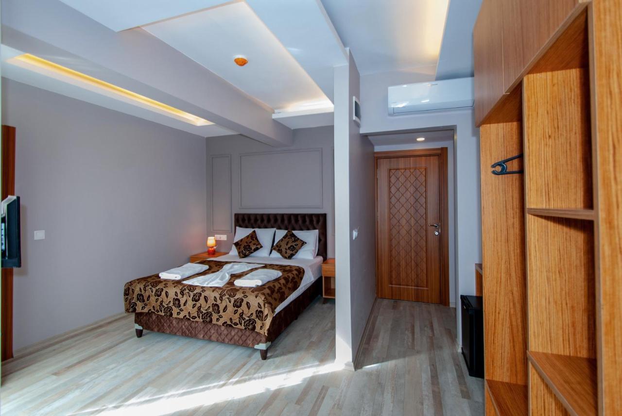 Naz Old Bazaar Hotel