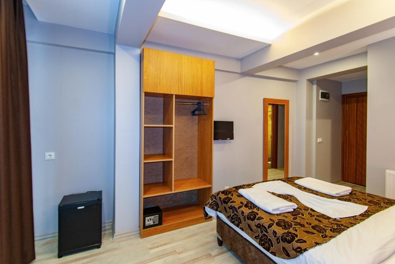 Naz Old Bazaar Hotel 3*