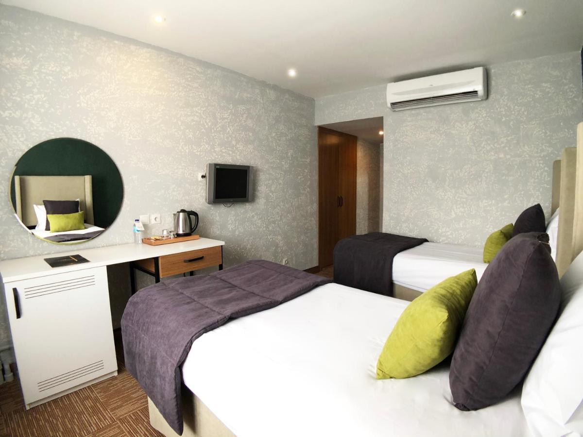 Carlton Old 4*