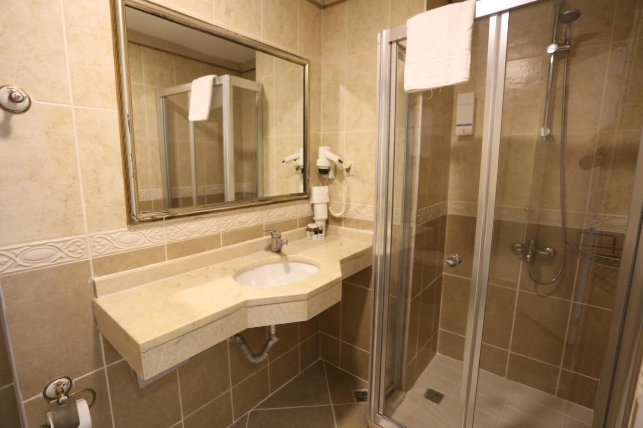 Albatros Premier 4*