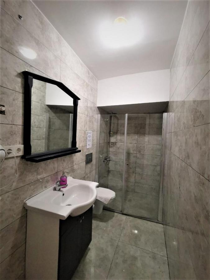 Neva River Flats Taksim Hotel *