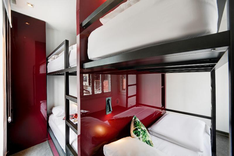 Wabi Hostel