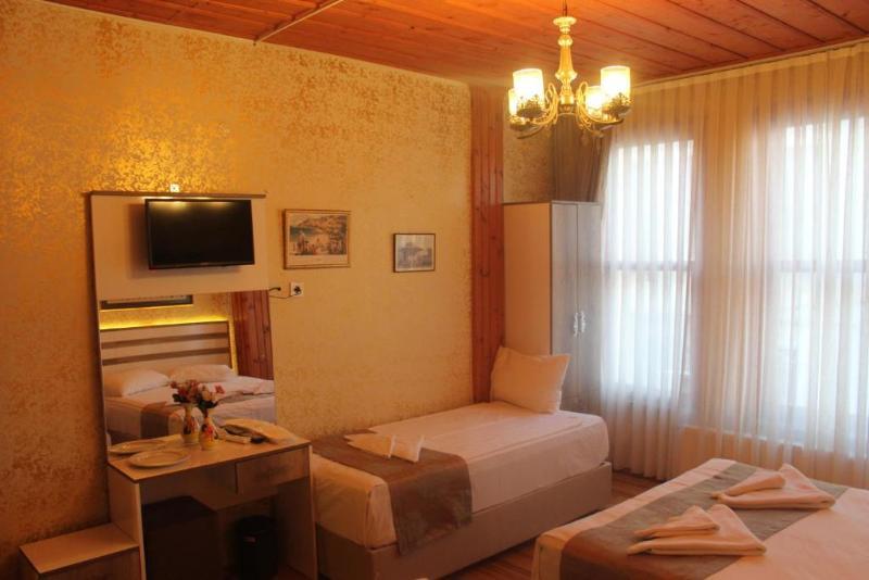 Theodian Hotel 3*
