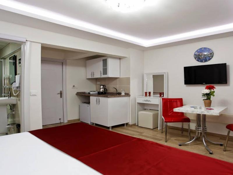 Taksim Istiklal Otel 3*