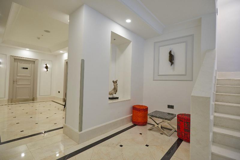 Akka Taksim-special Class Istanbul