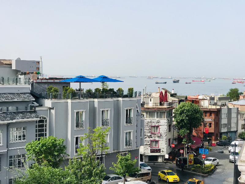 La Mer Pansiyon Hotel 3*