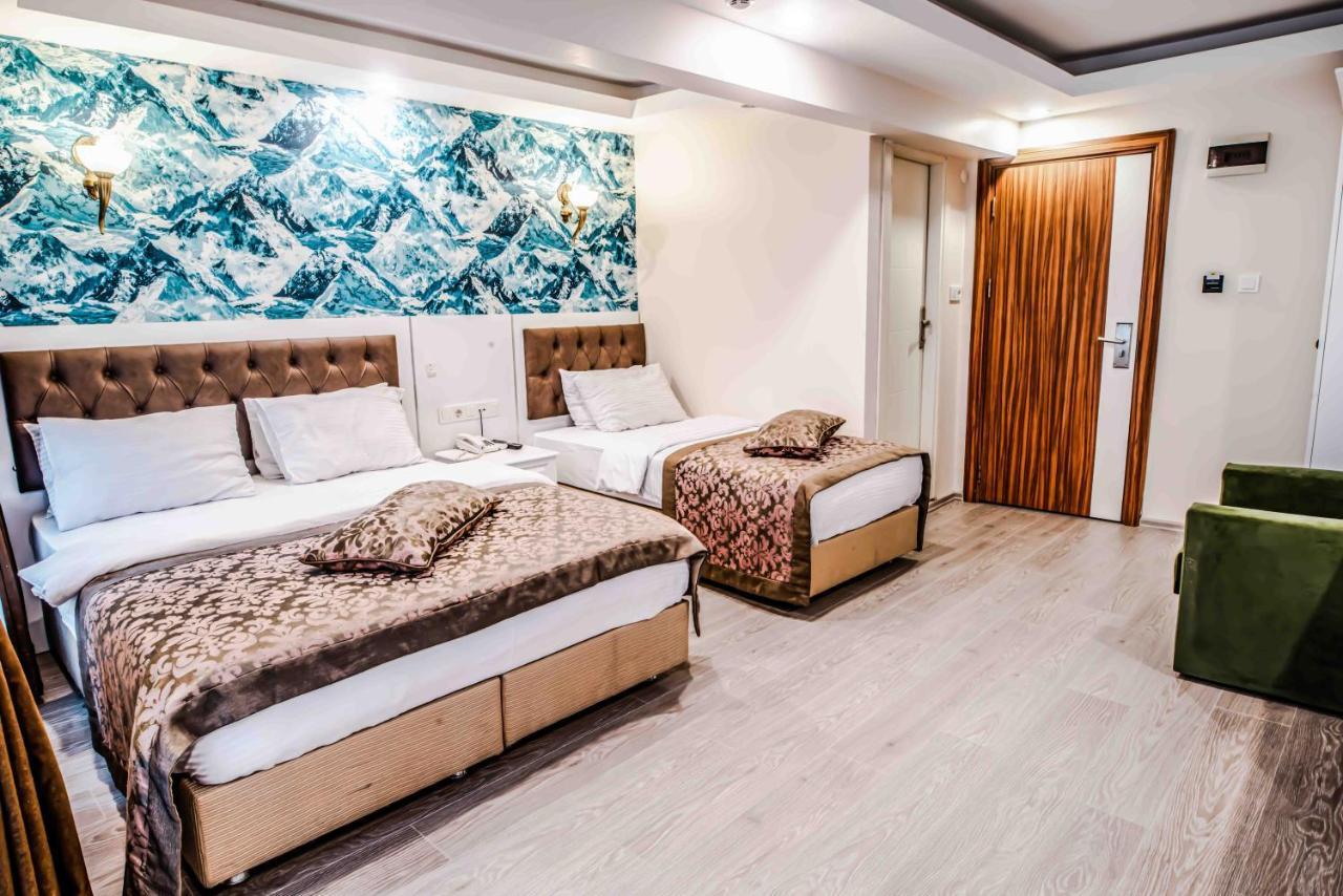 Lazz Hotel 3*