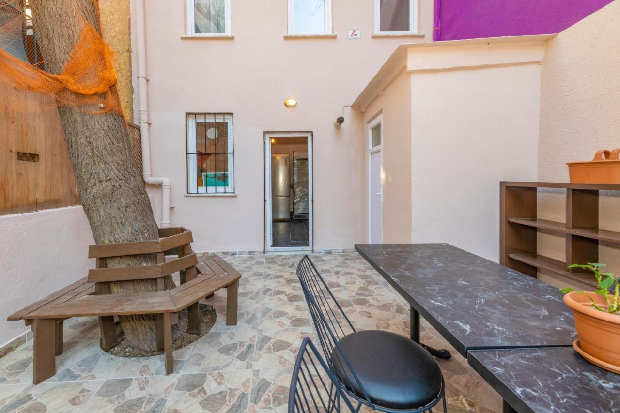 Hostel Taksim Wooden House