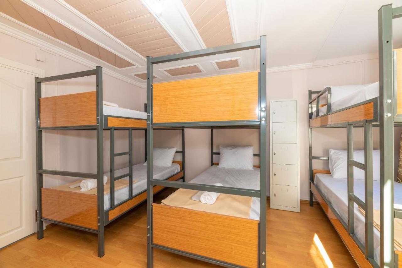 Hostel Taksim Wooden House *