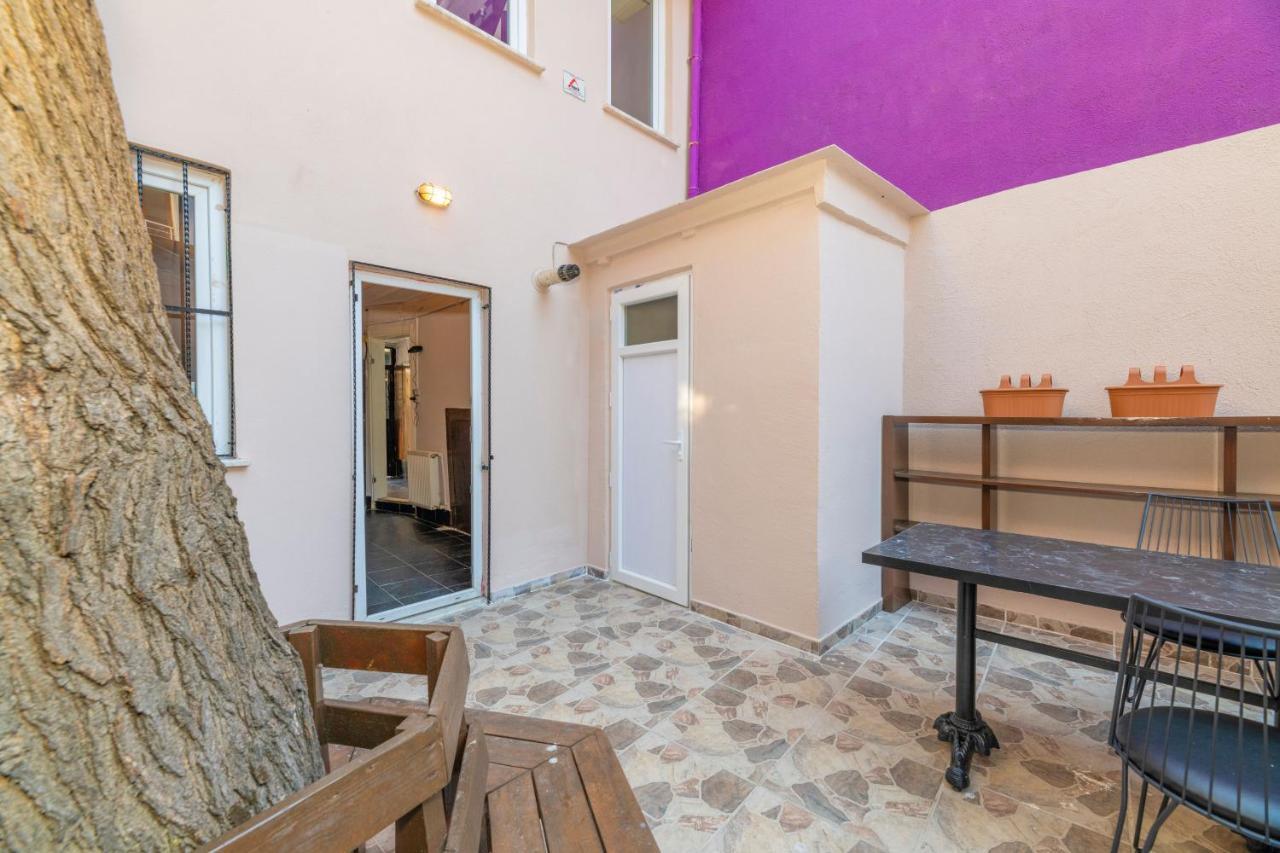 Hostel Taksim Wooden House