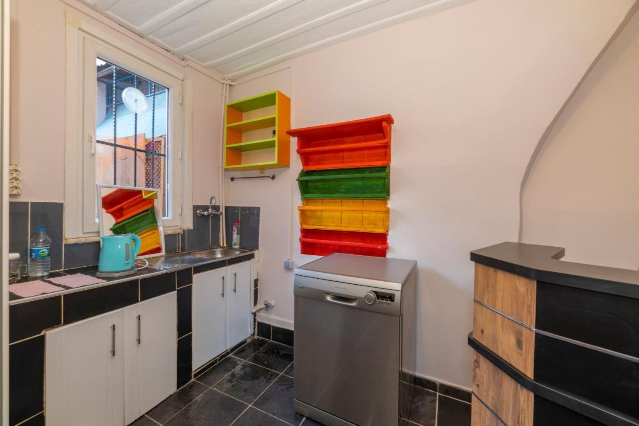 Hostel Taksim Wooden House *