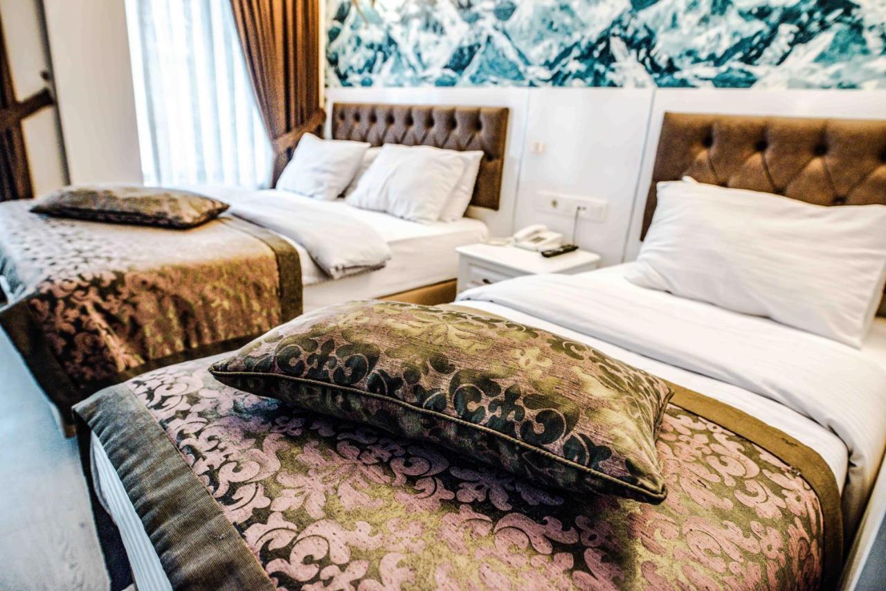 Hotel Lazz 3*